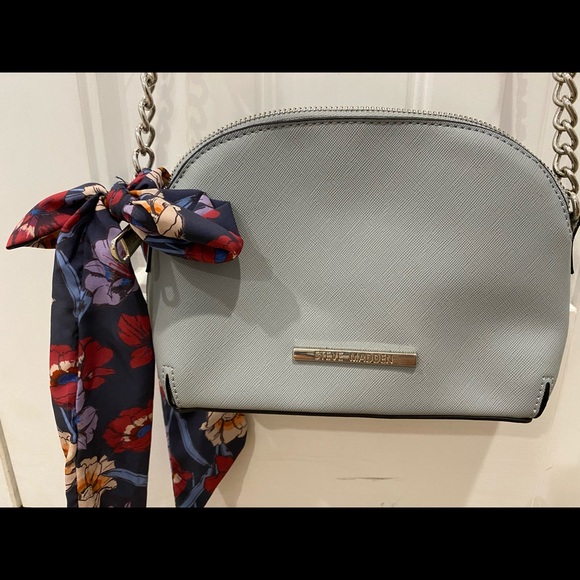 Steve Madden Handbags - Steve madden cross body